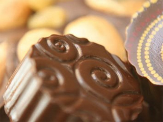 Chocolat Des Arts realiza até outubro a exposição “Europa” da fotógrafa Chris Day Chocolat Des Arts realiza até outubro a exposição “Europa” da fotógrafa Chris Day